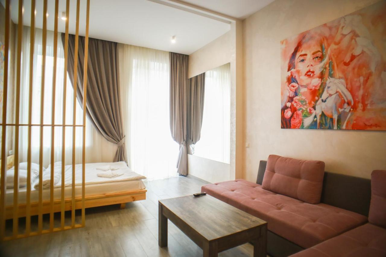 Leogrand Apartment On Drohobycha 4 Lwów Zewnętrze zdjęcie